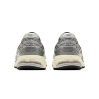 New Balance 1906L Metallic Silver