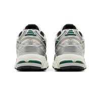 New Balance 1906R Silver Metallic Nightwatch Green