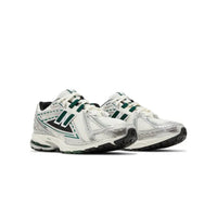 New Balance 1906R Silver Metallic Nightwatch Green