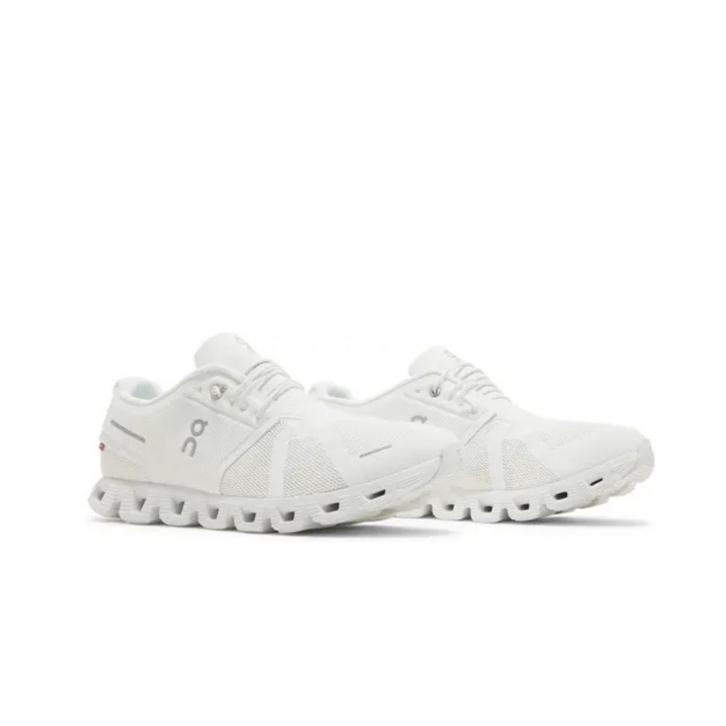 ON Cloud 5 All White