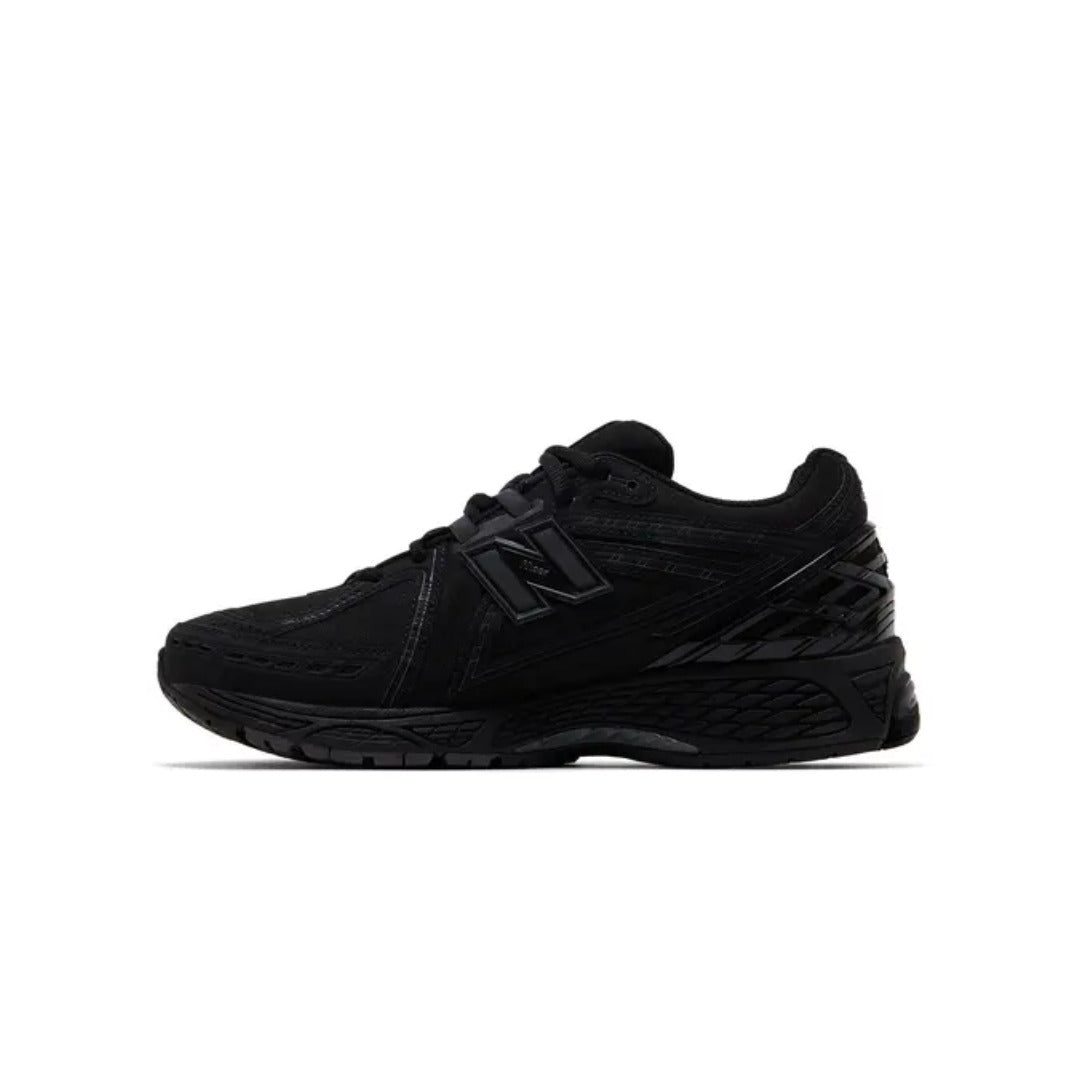 New Balance 1906R Triple Black