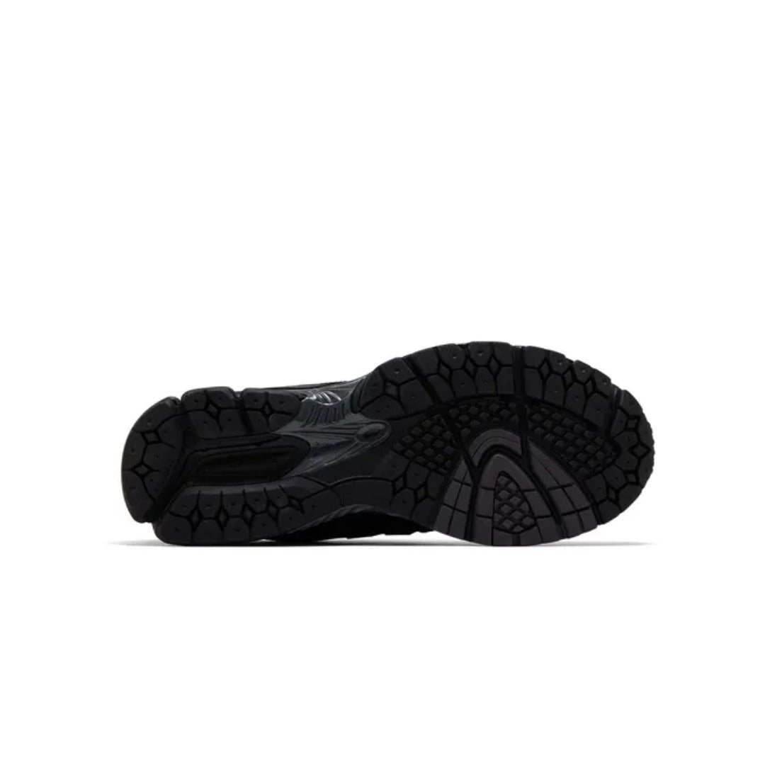 New Balance 1906R Triple Black