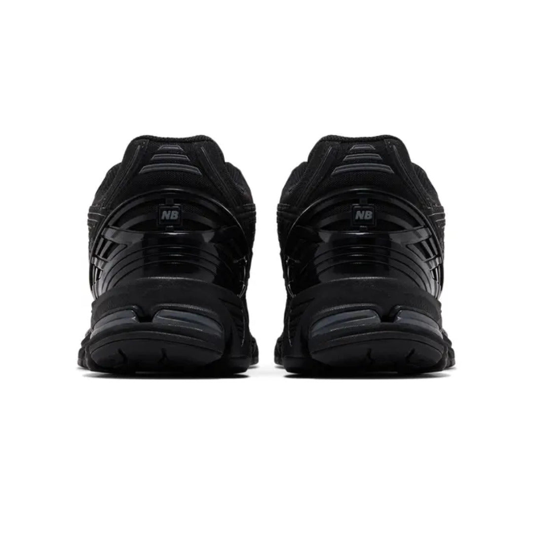 New Balance 1906R Triple Black