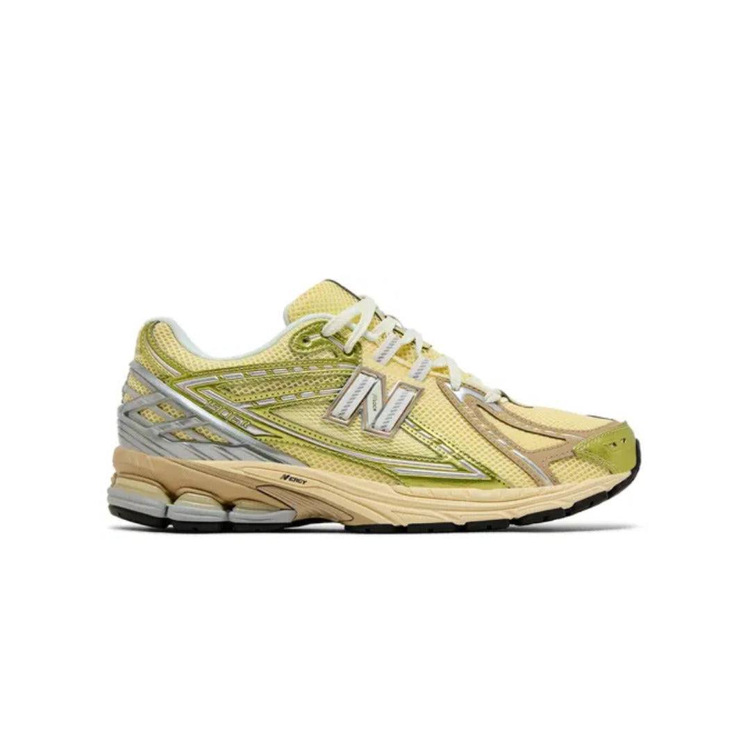 New Balance 1906R Yellow Parchment
