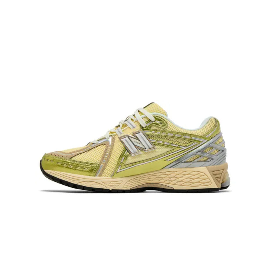 New Balance 1906R Yellow Parchment