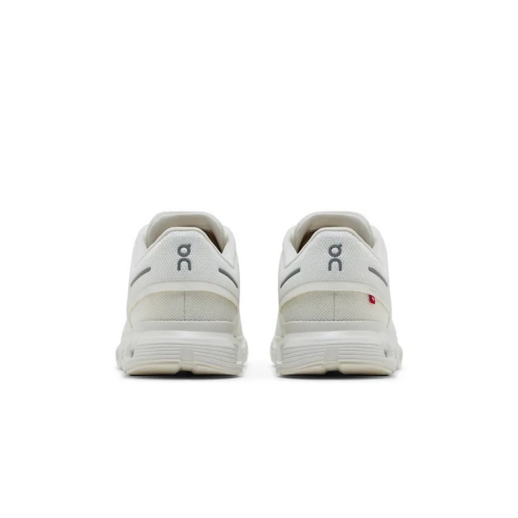 ON Cloud 6 Triple White