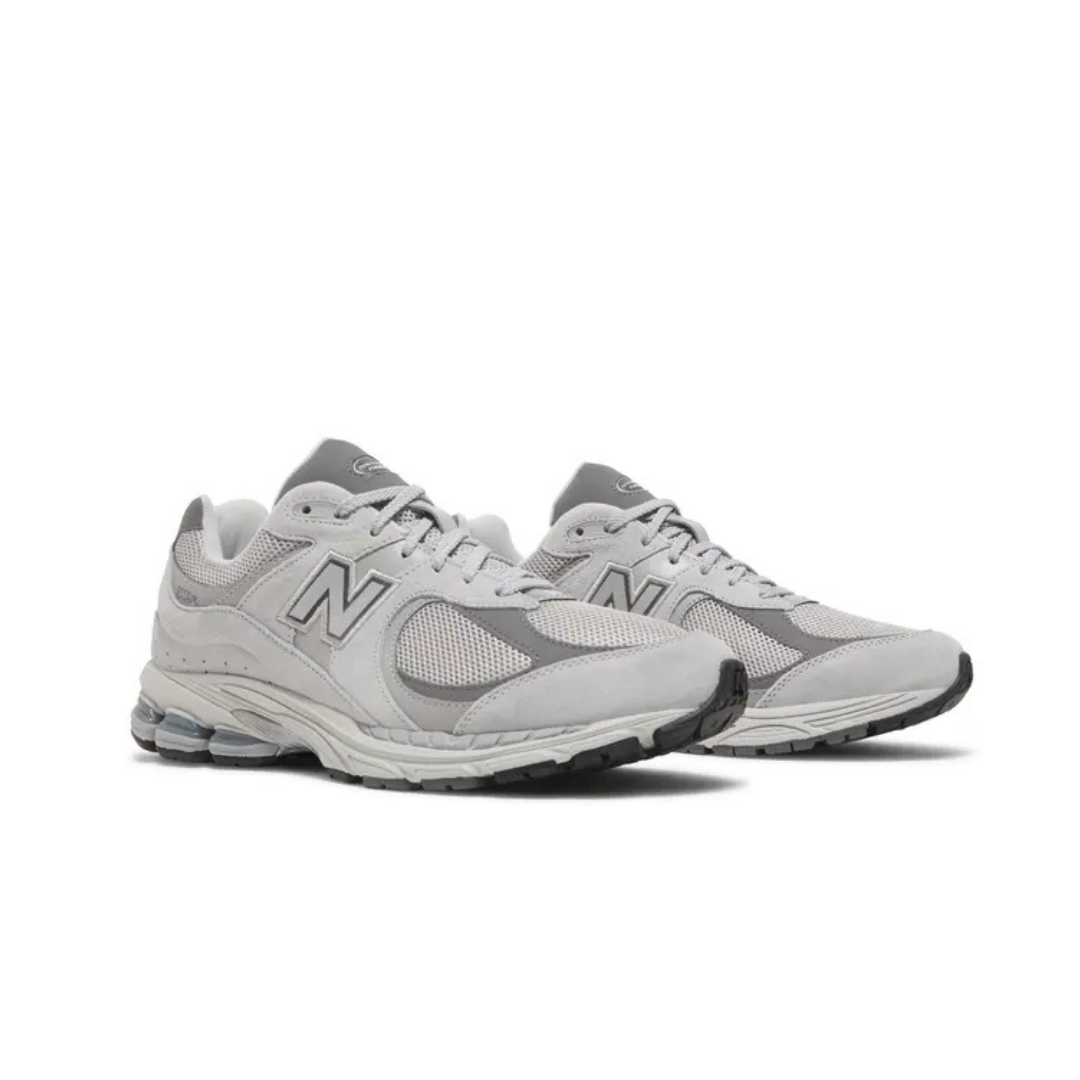 New Balance	2002R Grey