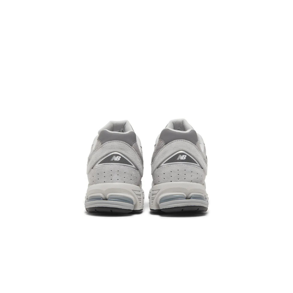 New Balance	2002R Grey