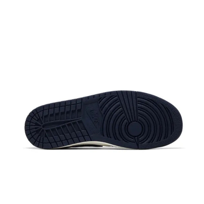 Air Jordan 1 Low OG Obsidian UNC