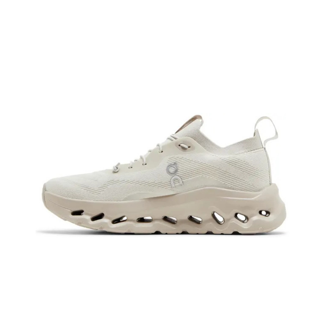 On Running Cloudtilt Loewe Sand