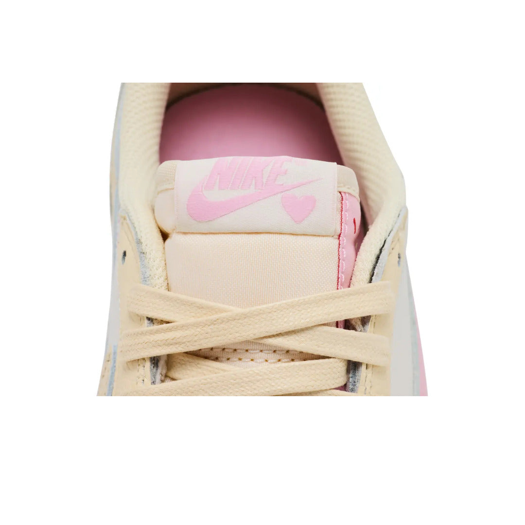 Travis Scott x Air Jordan 1 Retro Low OG 'Shy Pink'