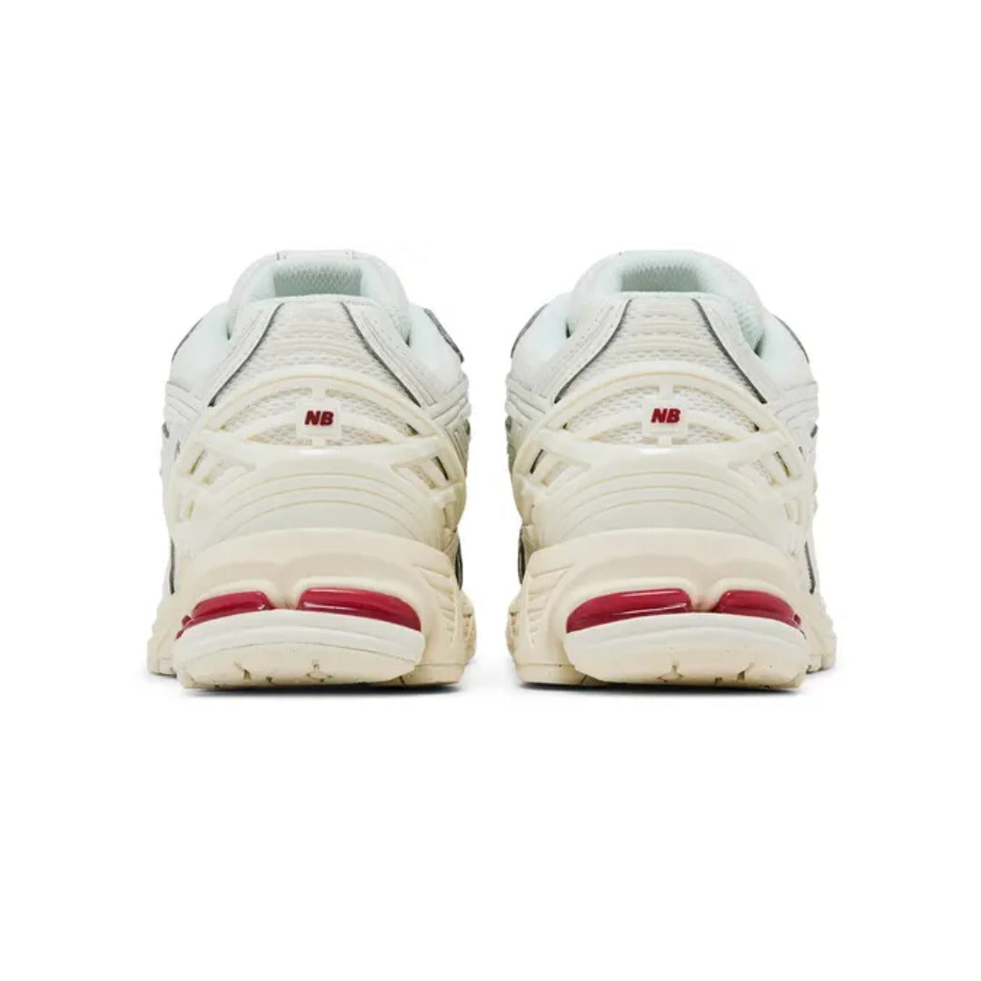 New Balance 1906R Sea Salt Red