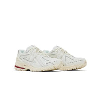 New Balance 1906R Sea Salt Red