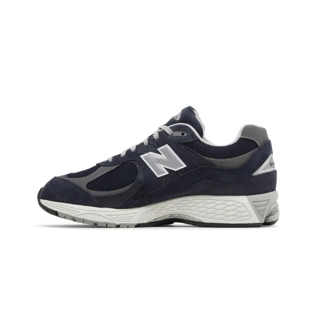 New Balance 2002R GORE-TEX Eclipse