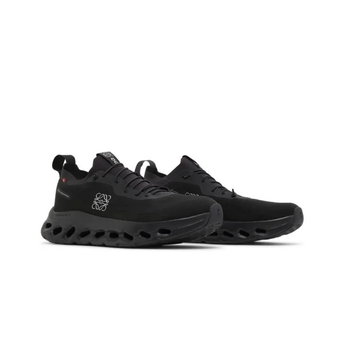 On Running Cloudtilt Loewe All Black