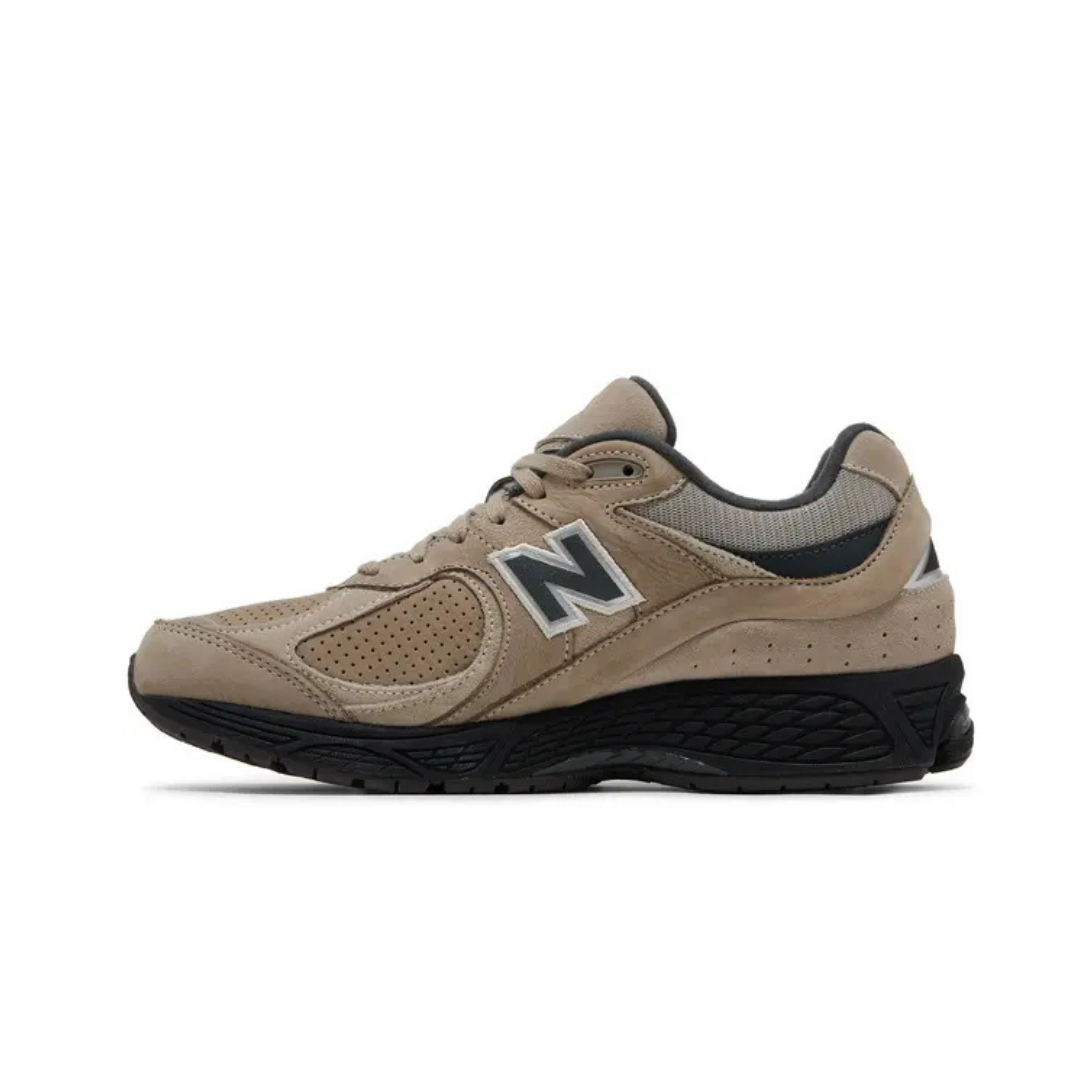 New Balance 2002R Driftwood Black
