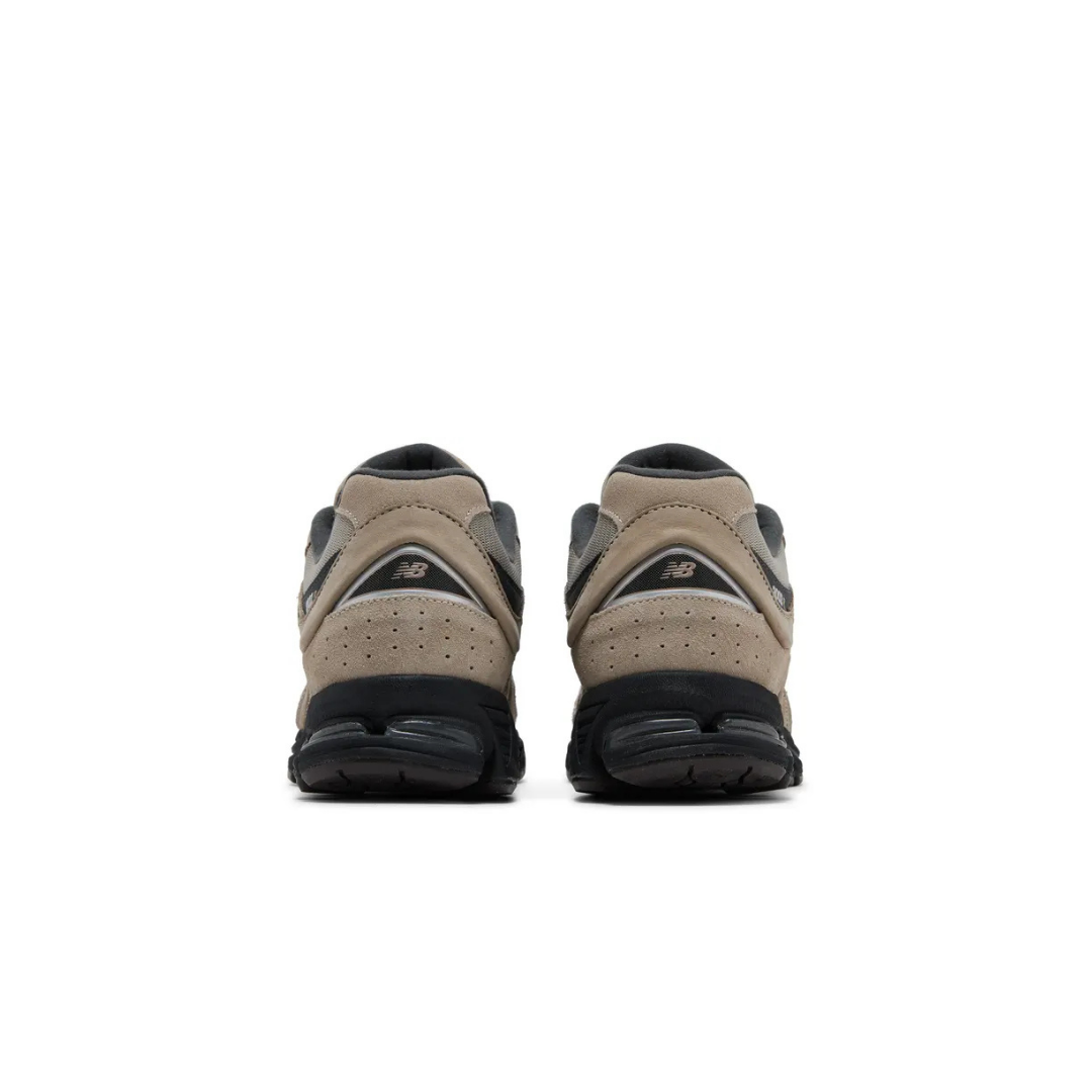 New Balance 2002R Driftwood Black