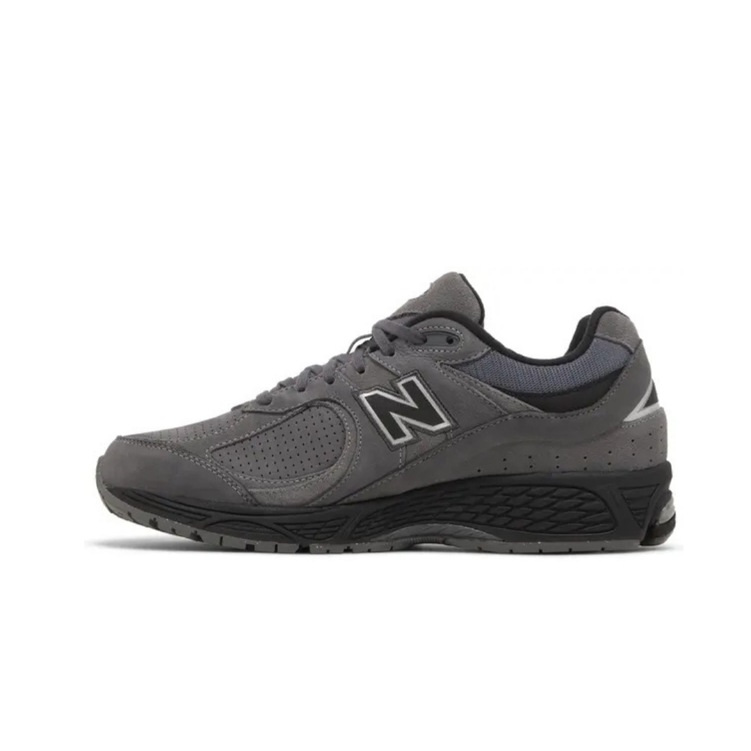 New Balance 2002R Castlerock Black