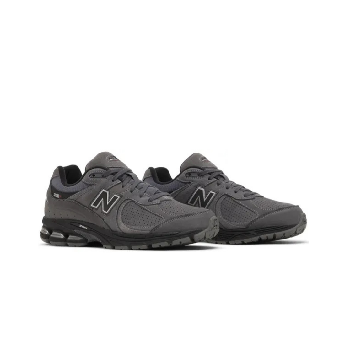 New Balance 2002R Castlerock Black