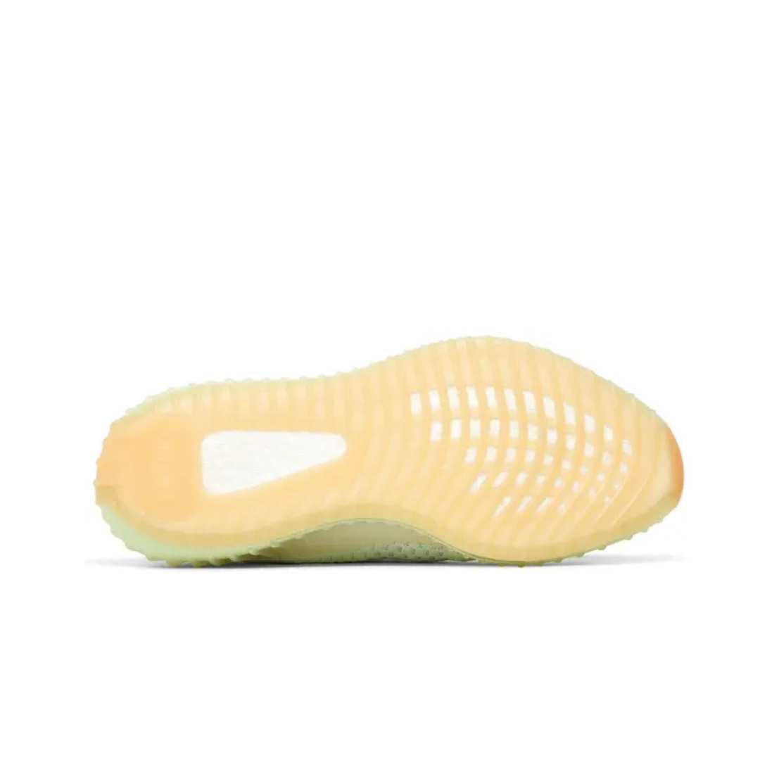 Adidas Yeezy Boost 350 V2 Hyperspace