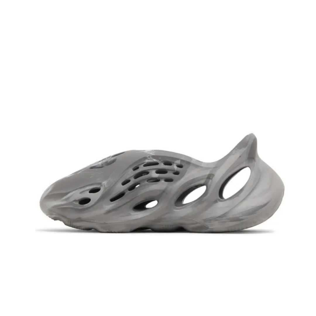 Adidas Yeezy Foam Runner MX Granite