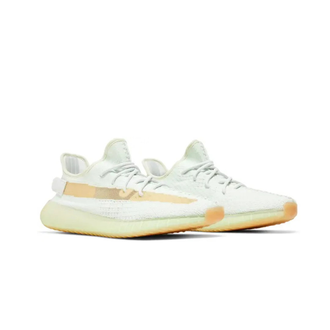 Adidas Yeezy Boost 350 V2 Hyperspace