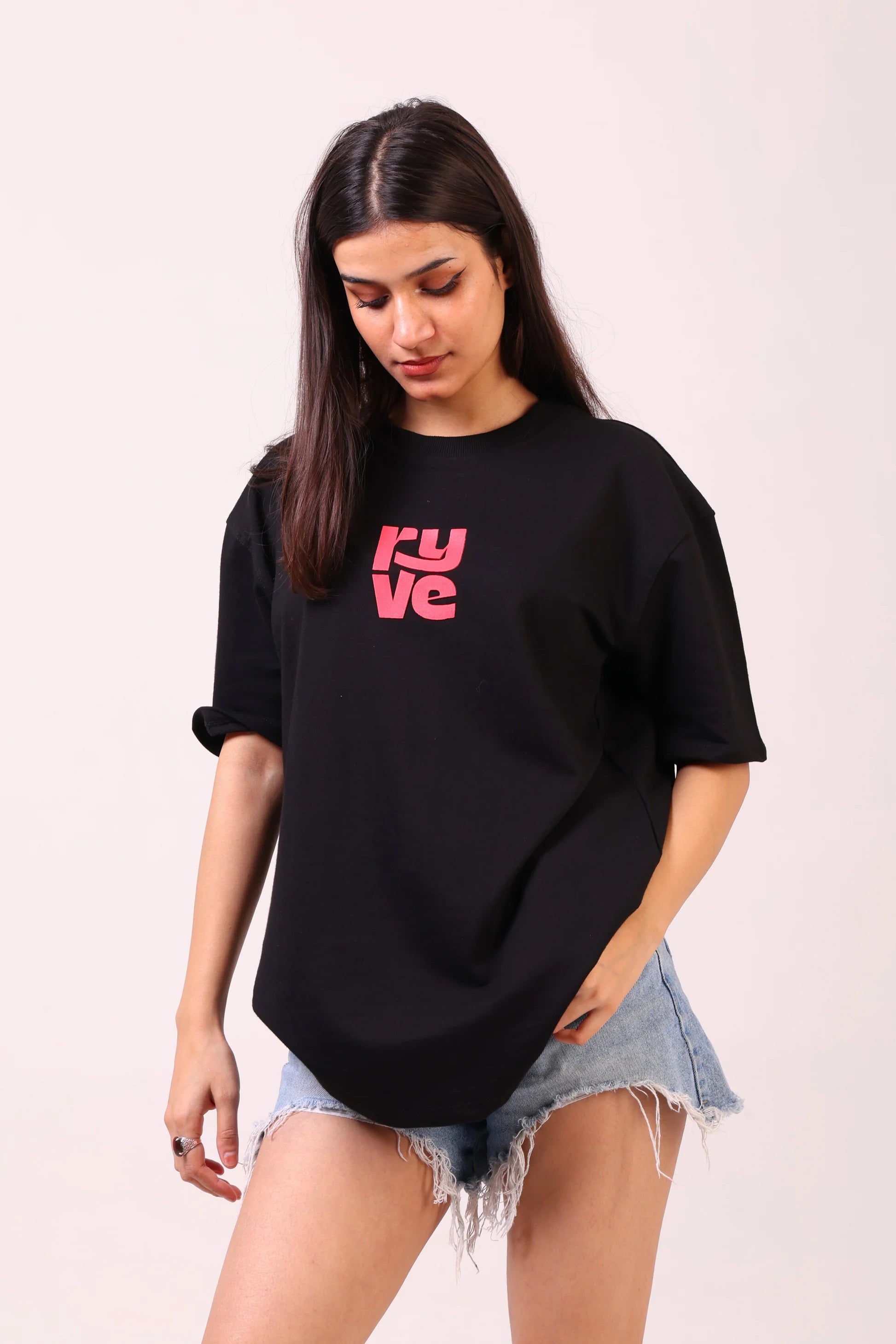 RYVE Oversized T-Shirt Black - Ascent
