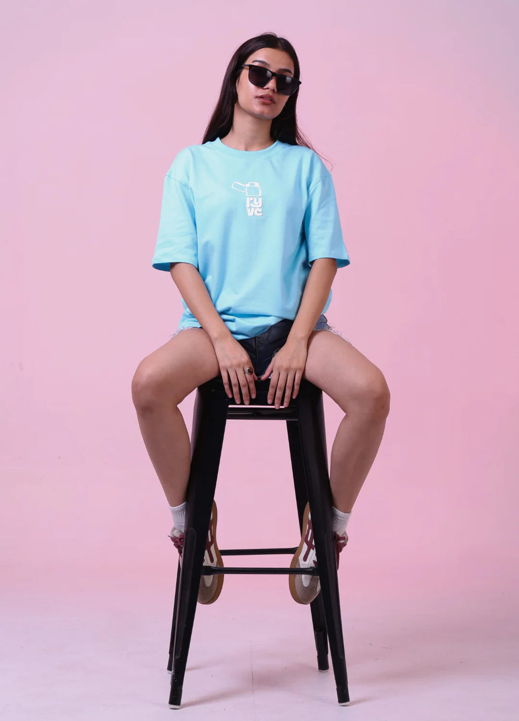RYVE Oversized T-Shirt Sky - Kindled