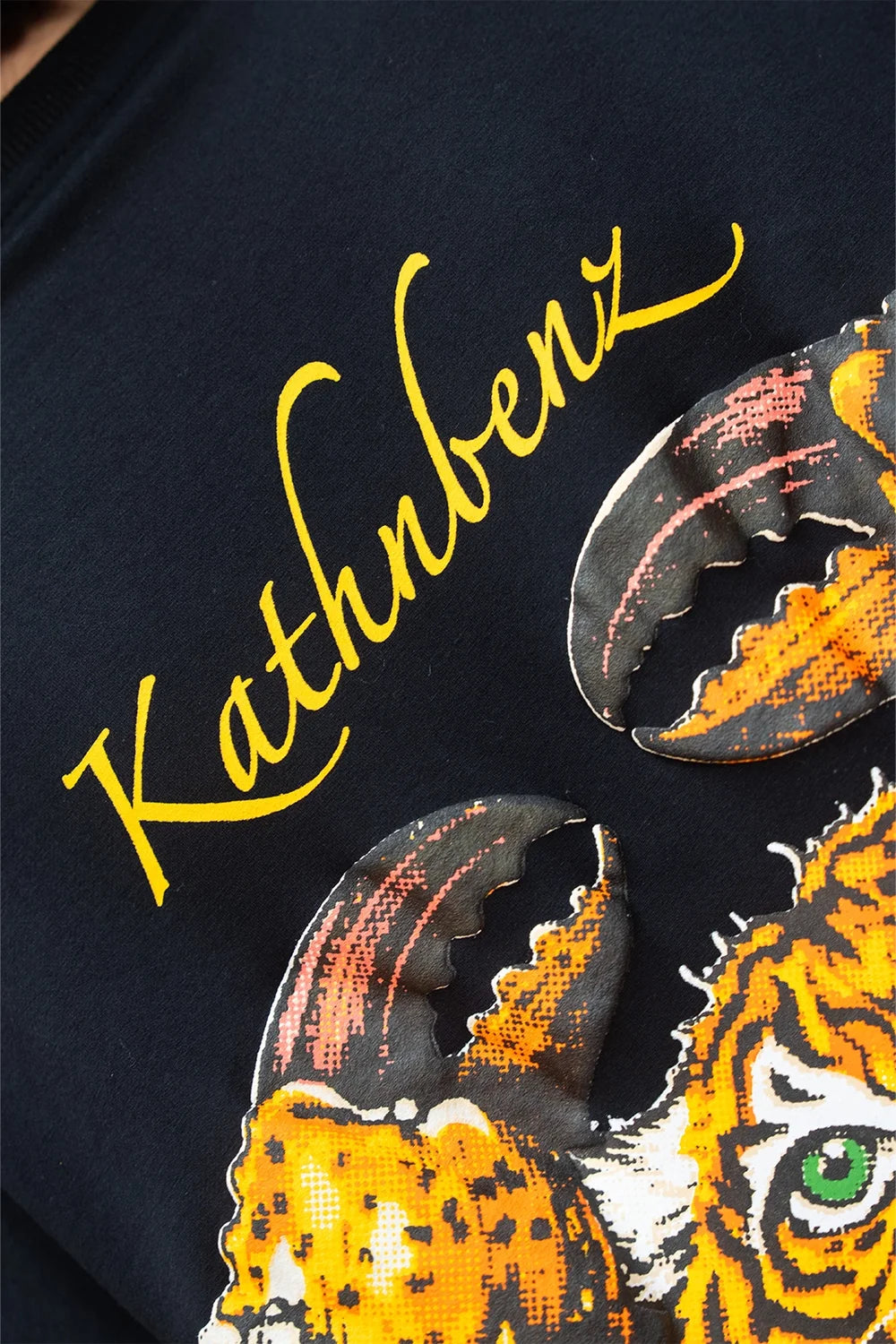 Kathnbenz Oversized Black T-Shirt - Tiger Claw