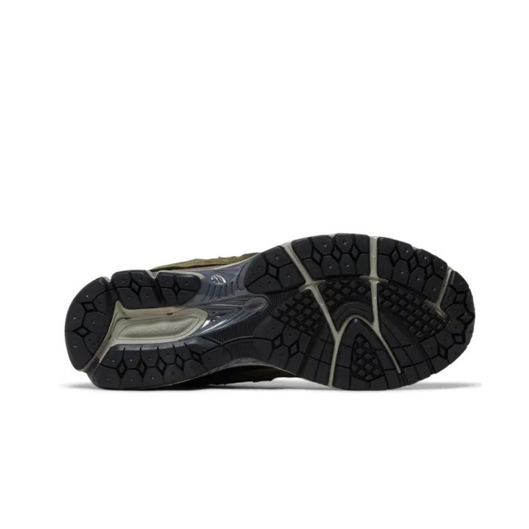 New Balance 2002R Protection Pack - Dark Moss