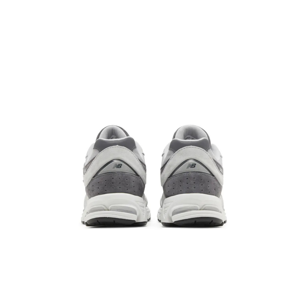 New Balance 2002R Light Dark Grey