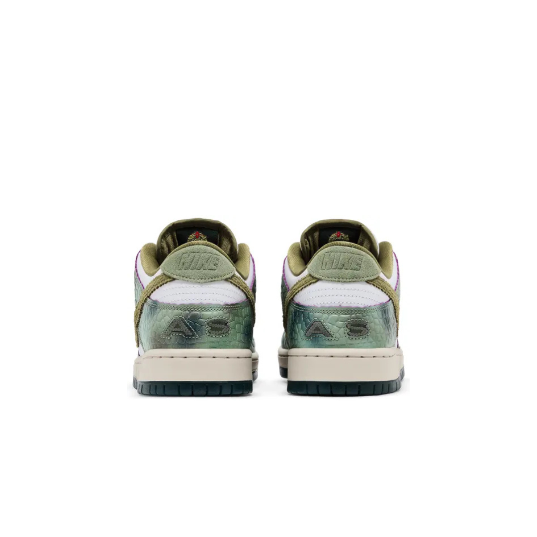 Nike SB Dunk Low Pro 'Chameleon' x Alexis Sablone
