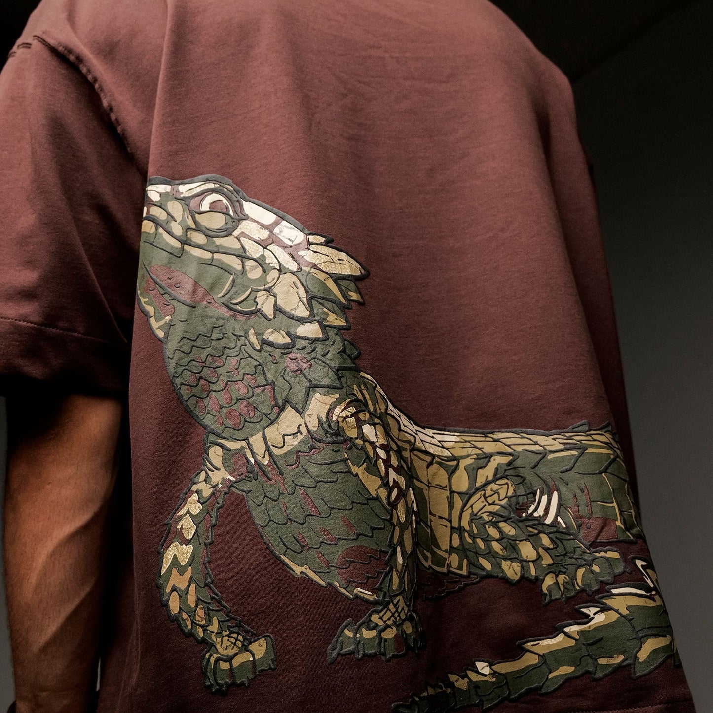 Khaaki Oversized T Shirt - Lizard
