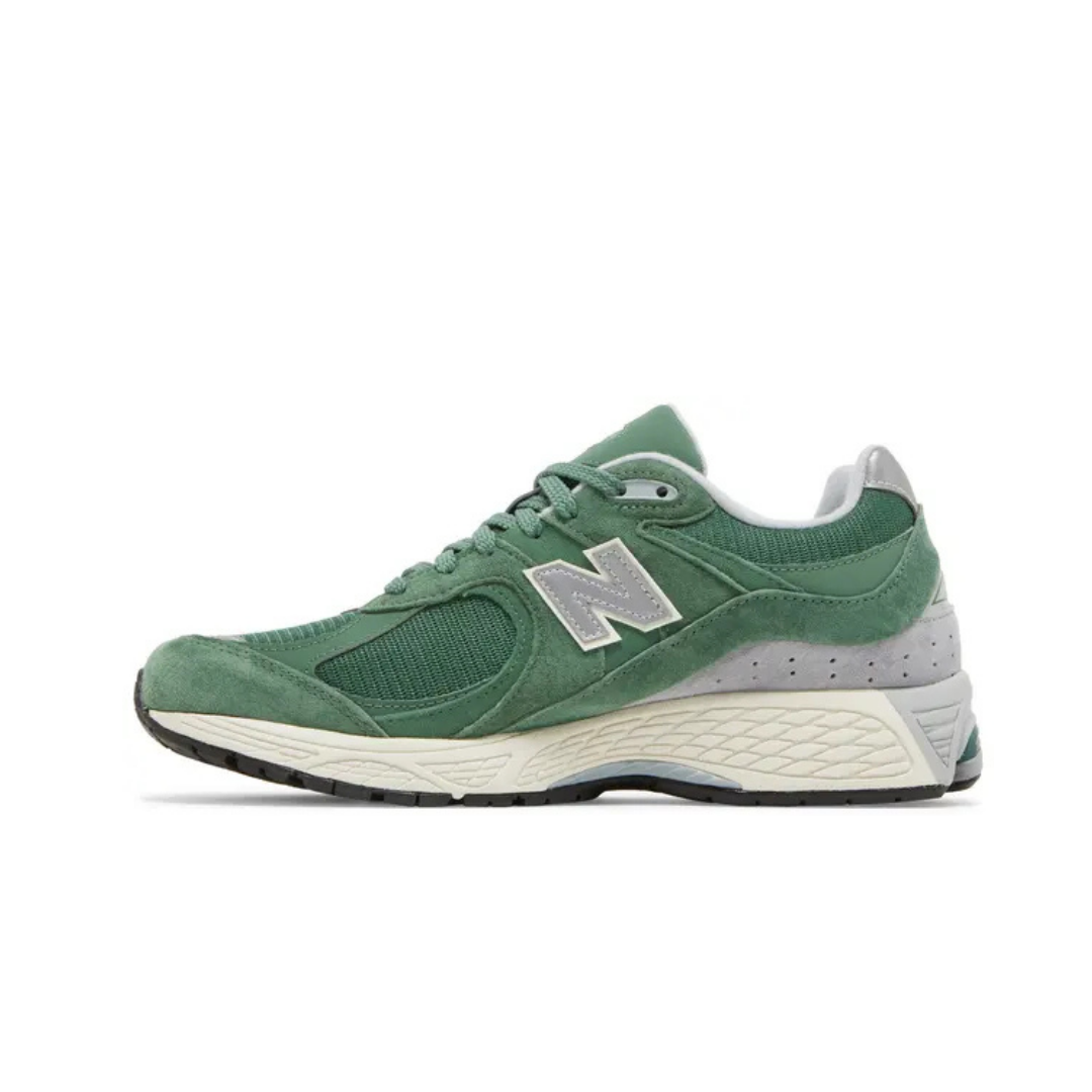 New Balance 2002R Jade Silver Metallic