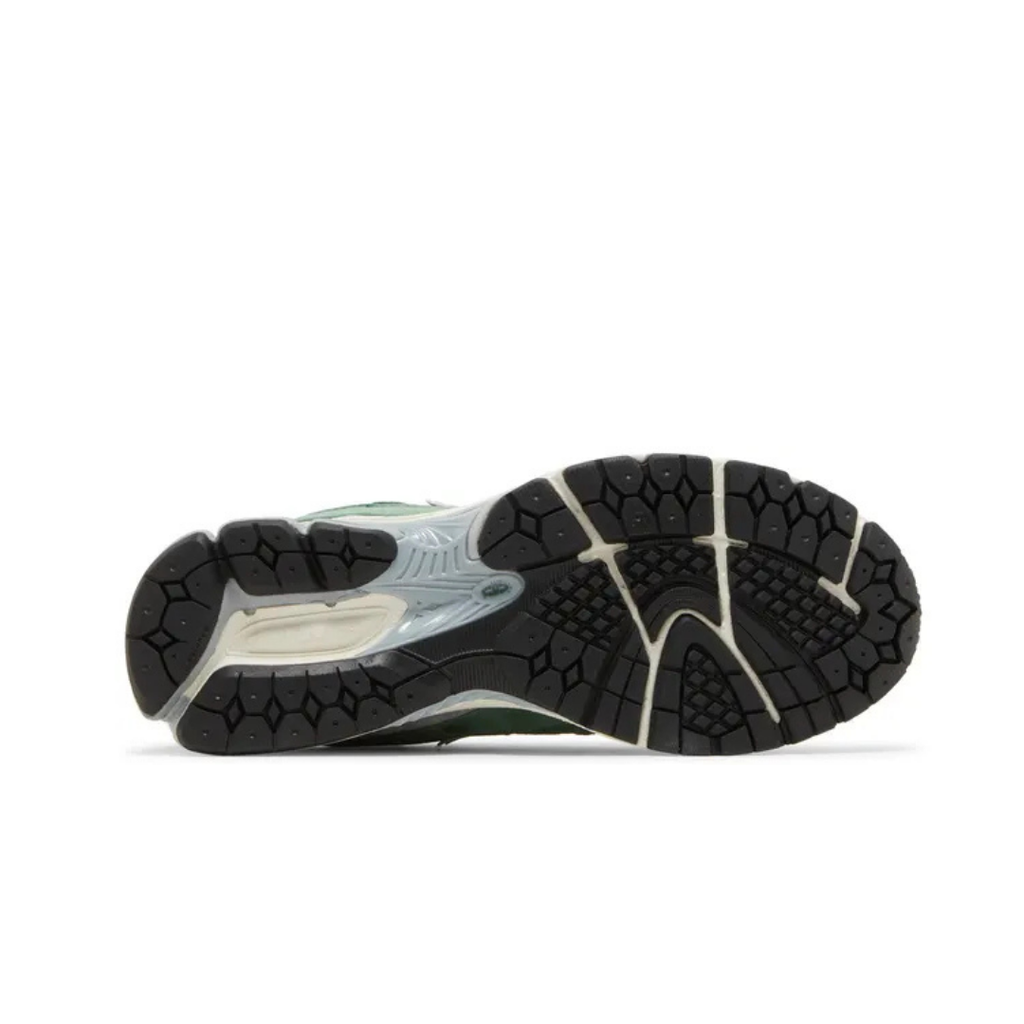 New Balance 2002R Jade Silver Metallic
