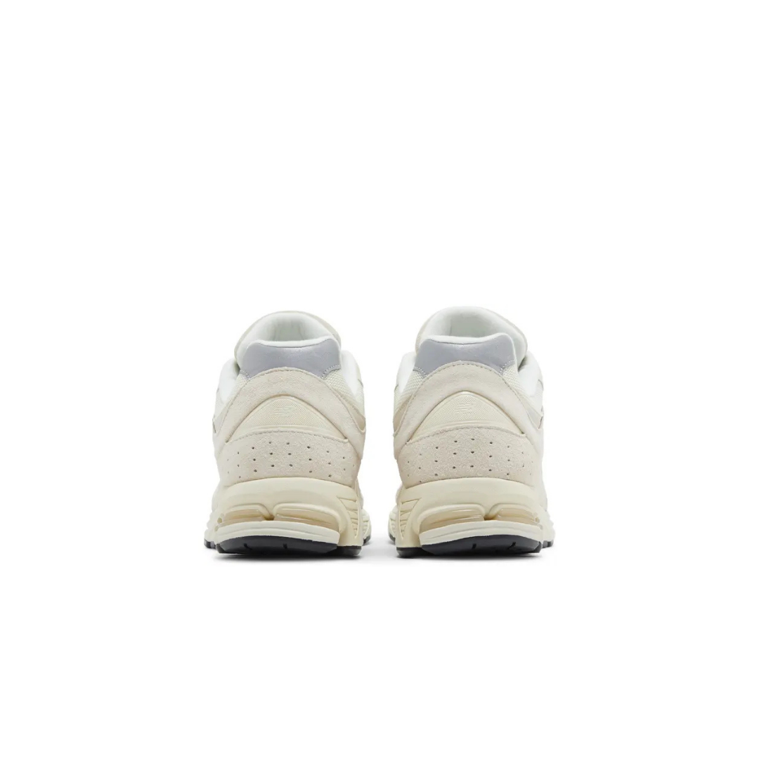 New Balance 2002R Calm Taupe