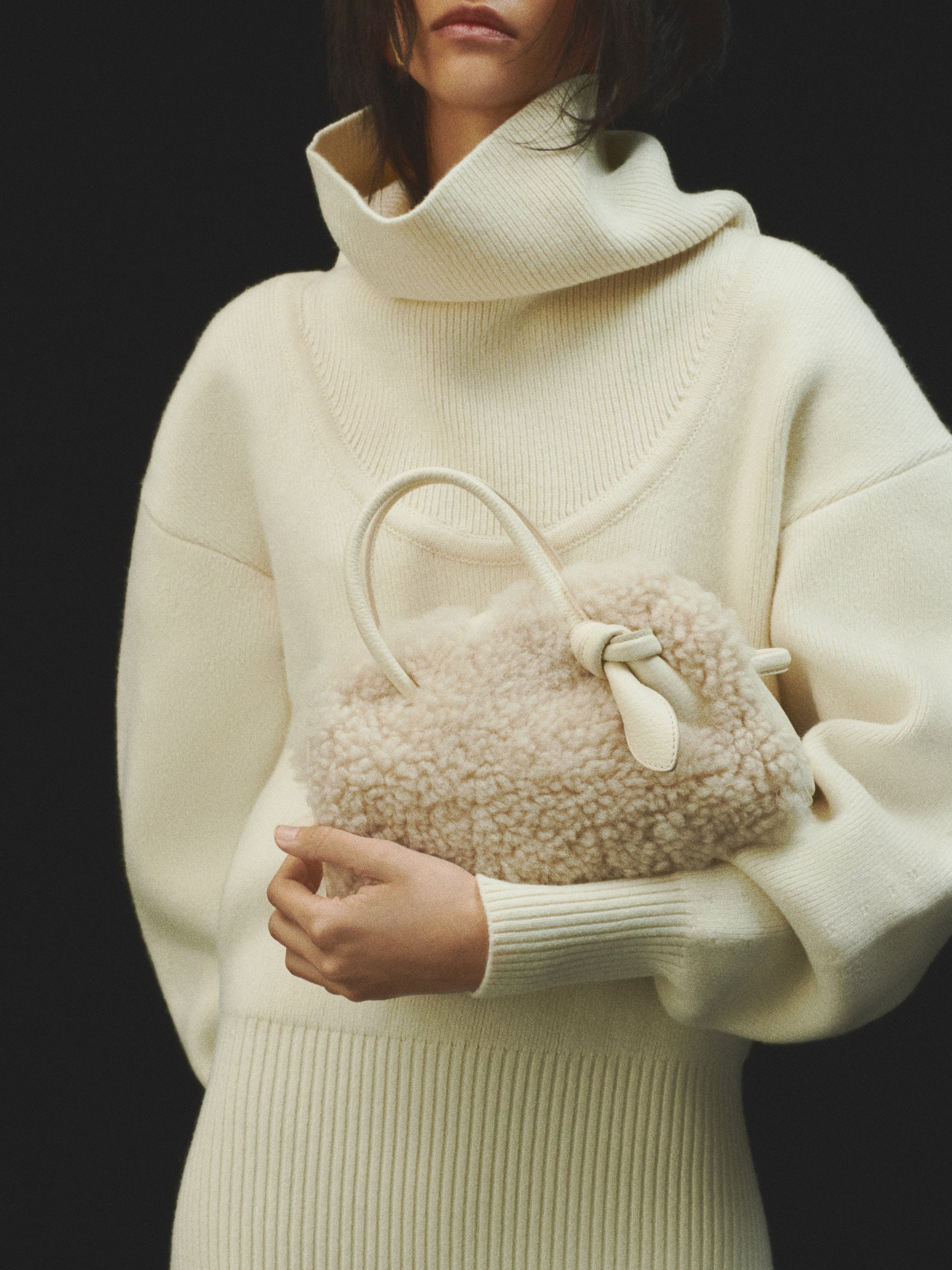 Jacquemus The Small Turismo Bag - Shearling Light Ivory