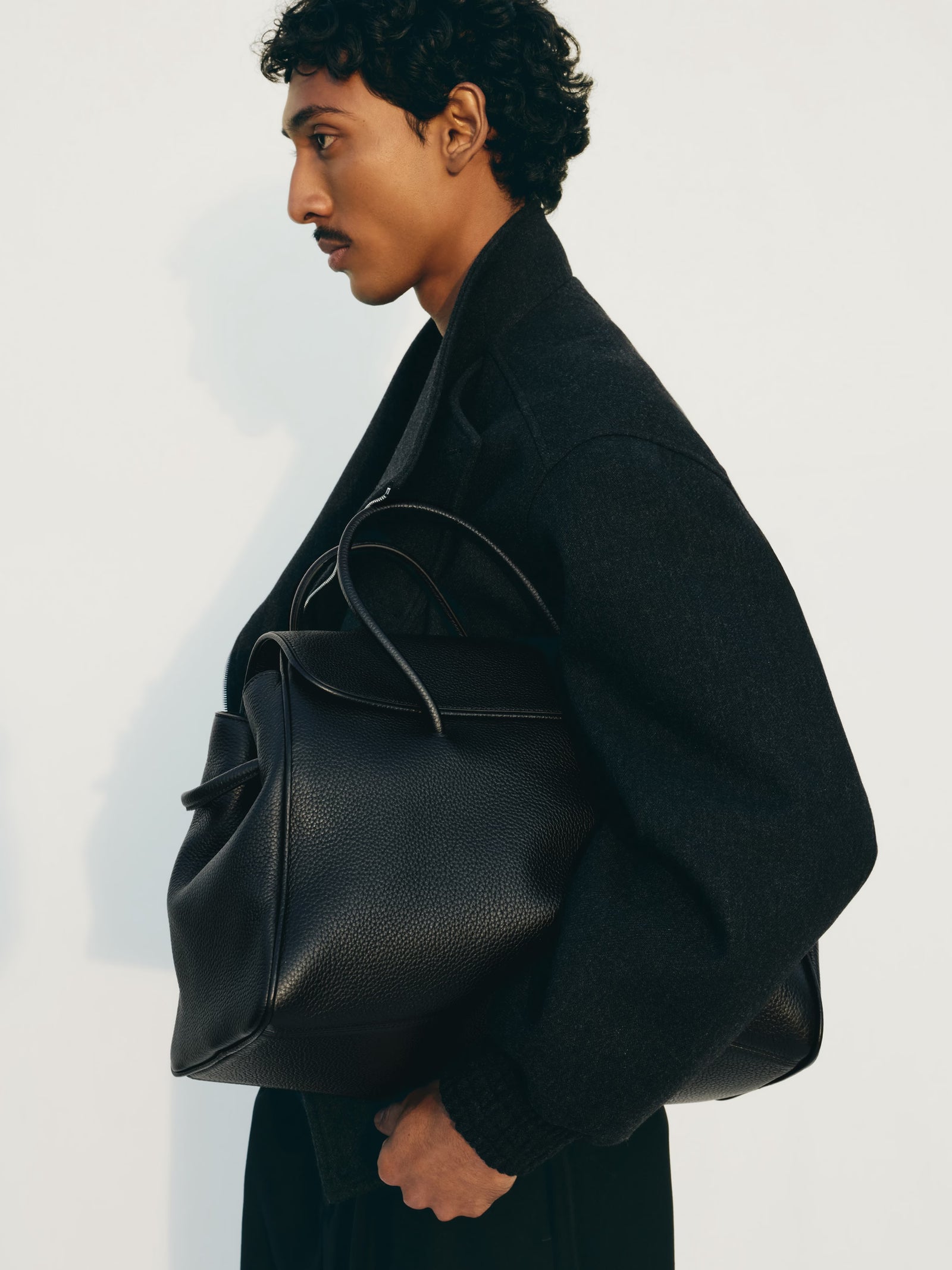Jacquemus The Turismo Shopper Bag - Black