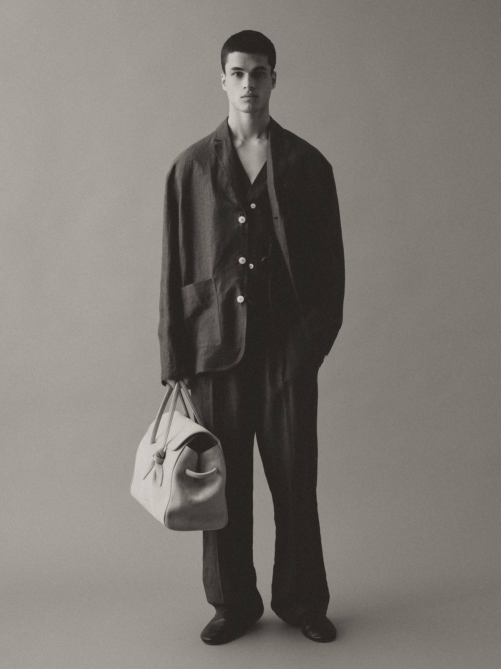 Jacquemus The Turismo Shopper Bag - Beige