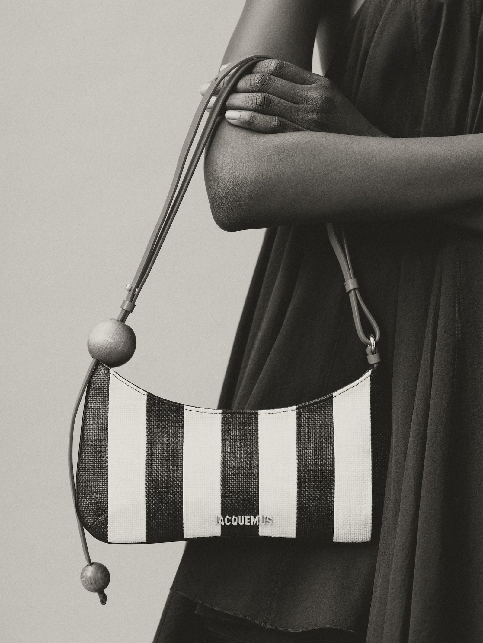 Jacquemus The Bisou Perle Bag - Natural/Black