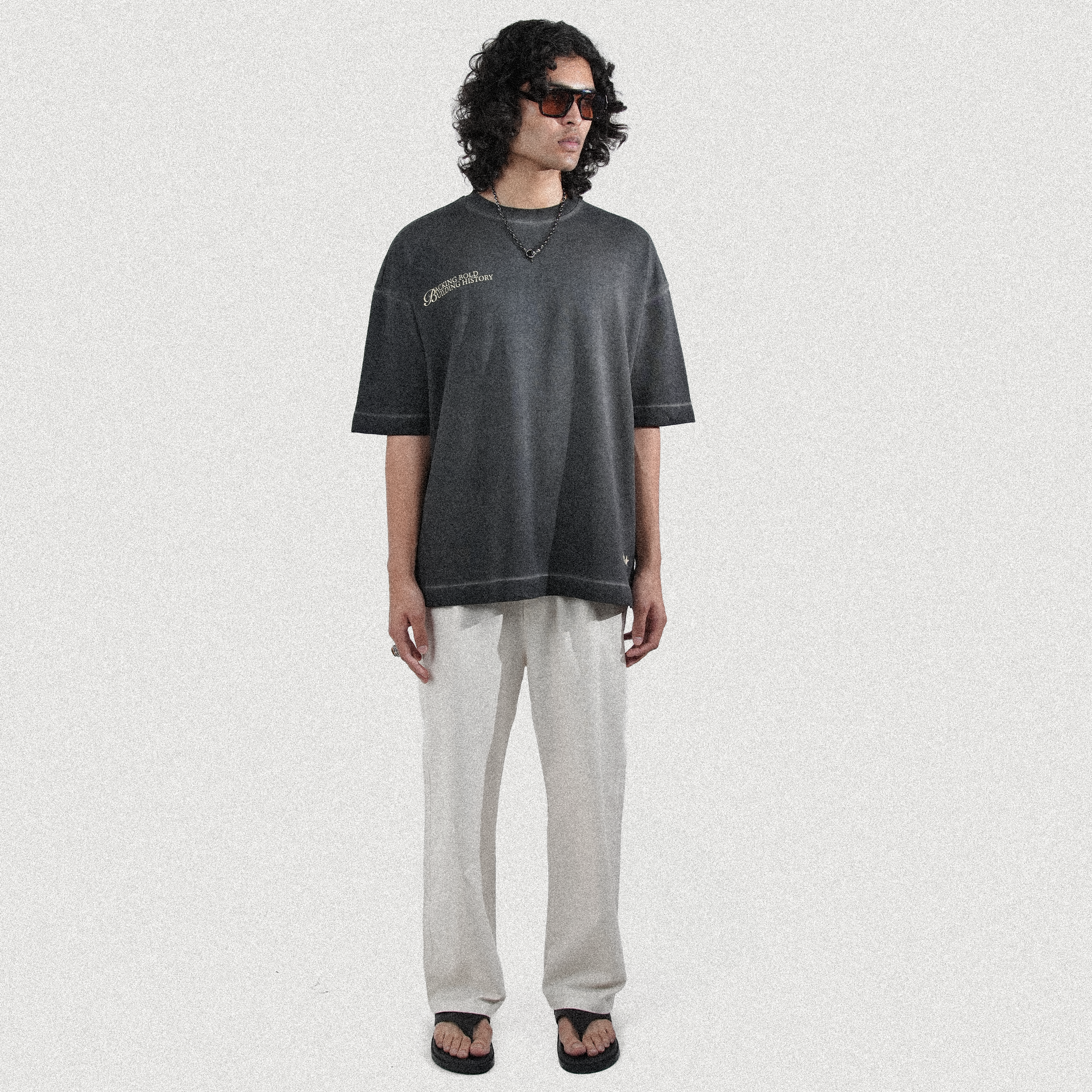Khaaki Oversized T-Shirt Black Pigment Washed - Legacy
