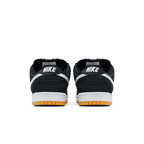 Nike Dunk Low SB 'Black Gum'