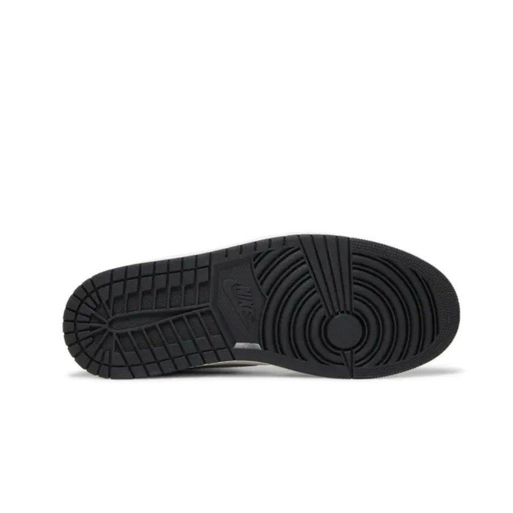 Air Jordan 1 Retro High OG 'Washed Black'