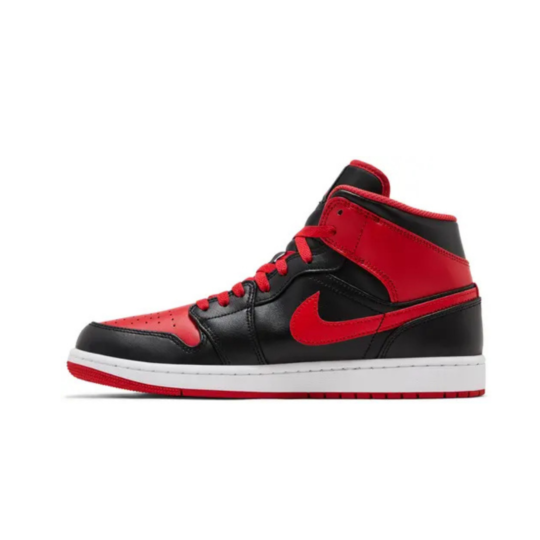 Air Jordan 1 Mid 'Alternate Bred / Black Fire Red'