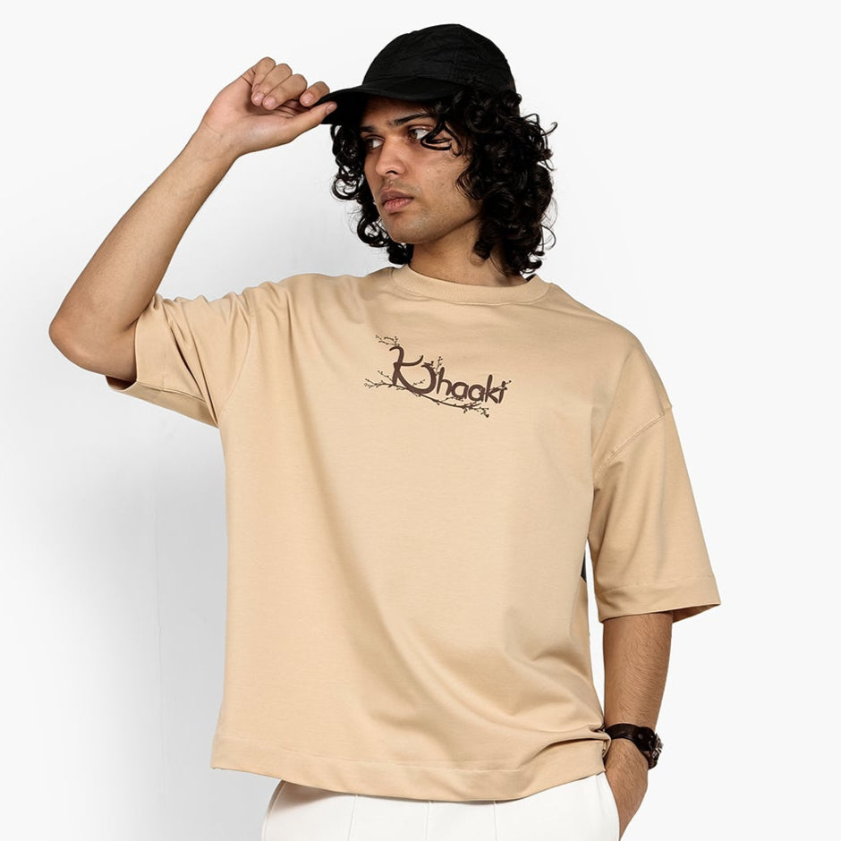 main story / Oversized Tee 10y °L Nike Sportswear Big Kids' (Girls') Oversized T-Shirt. Nike.com