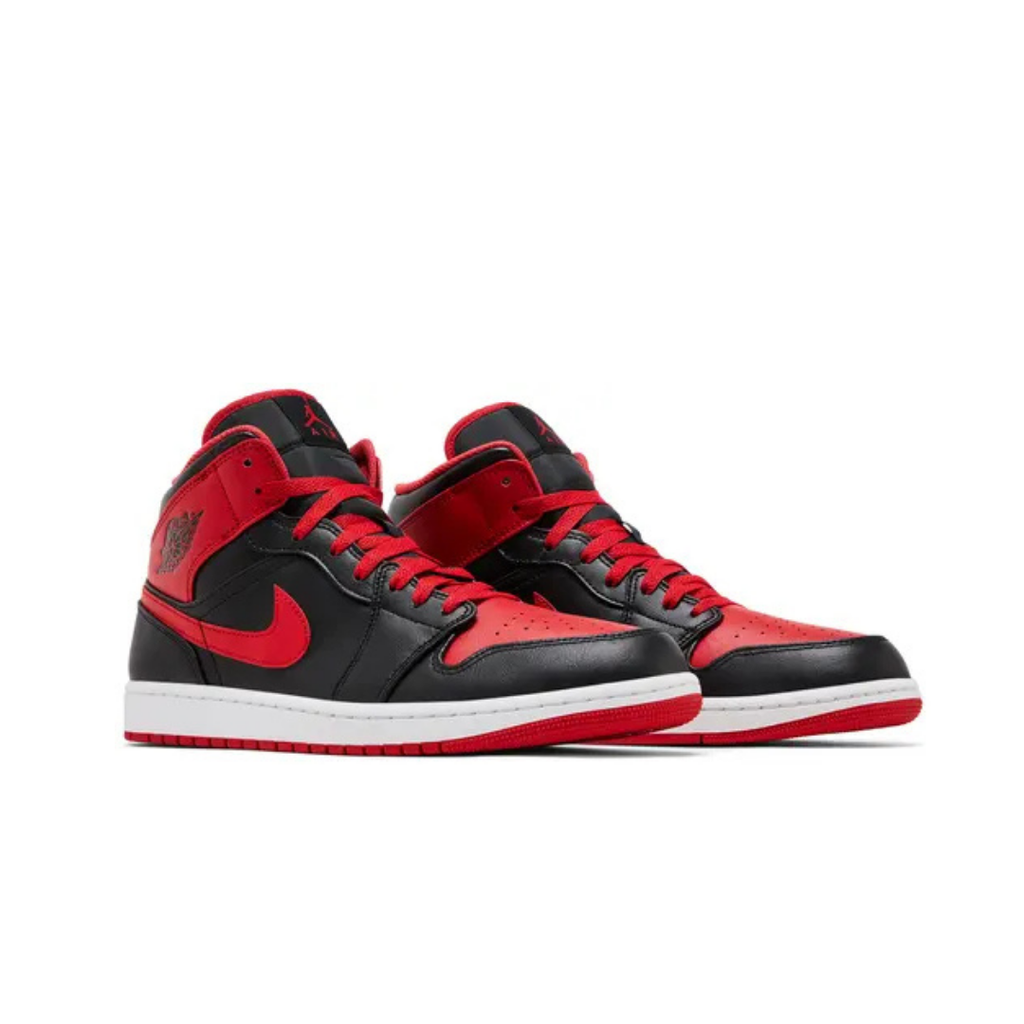 Air Jordan 1 Mid 'Alternate Bred / Black Fire Red'