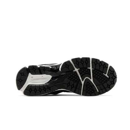 New Balance 2002R Black Gunmetal
