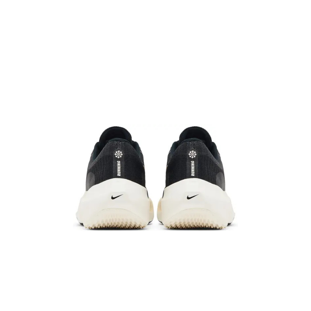 Nike Zoom Fly 5 'Black Metallic Gold Grain'