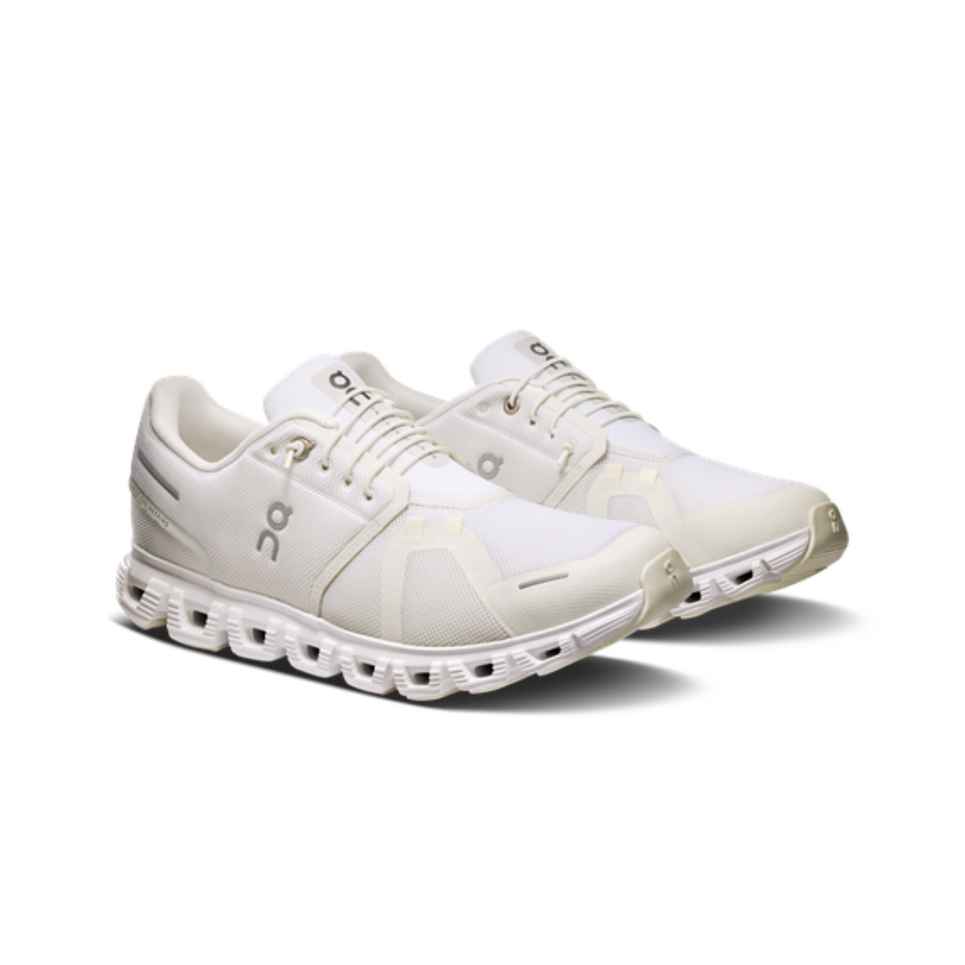 ON Running Cloud 6 Wide White