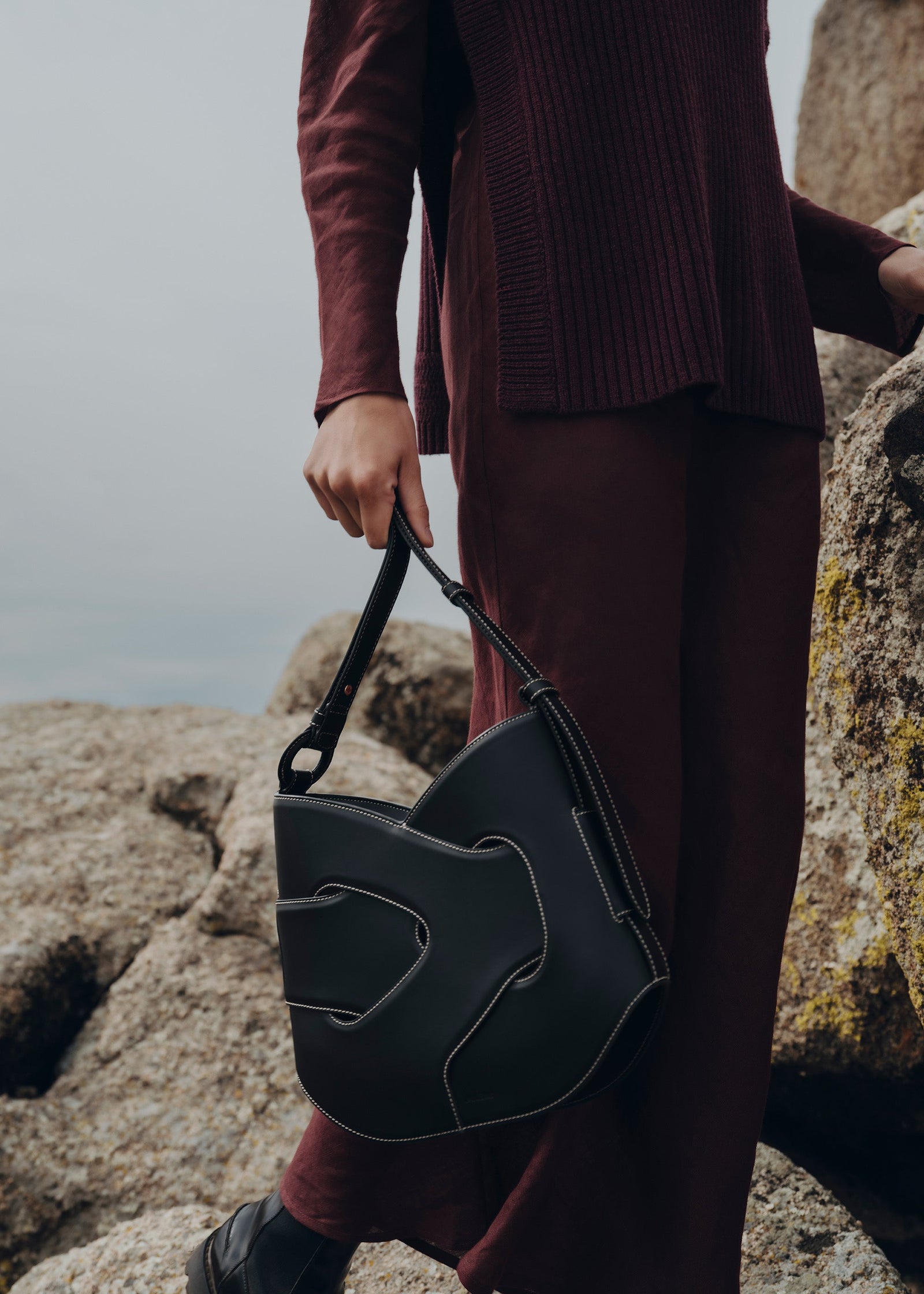 Polene Nodde Hobo Bag - Black
